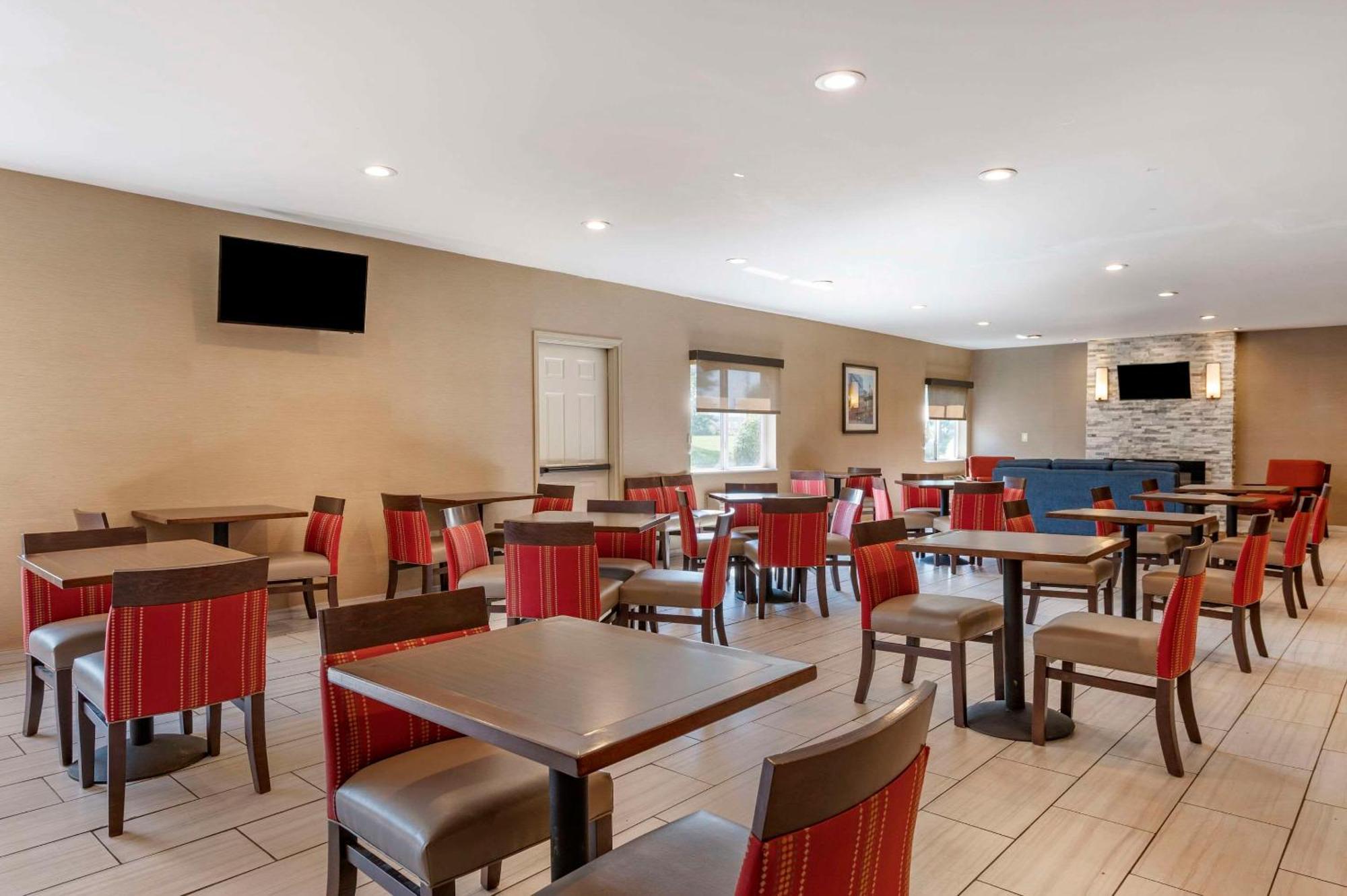 Comfort Inn Romeoville - Bolingbrook Exterior photo