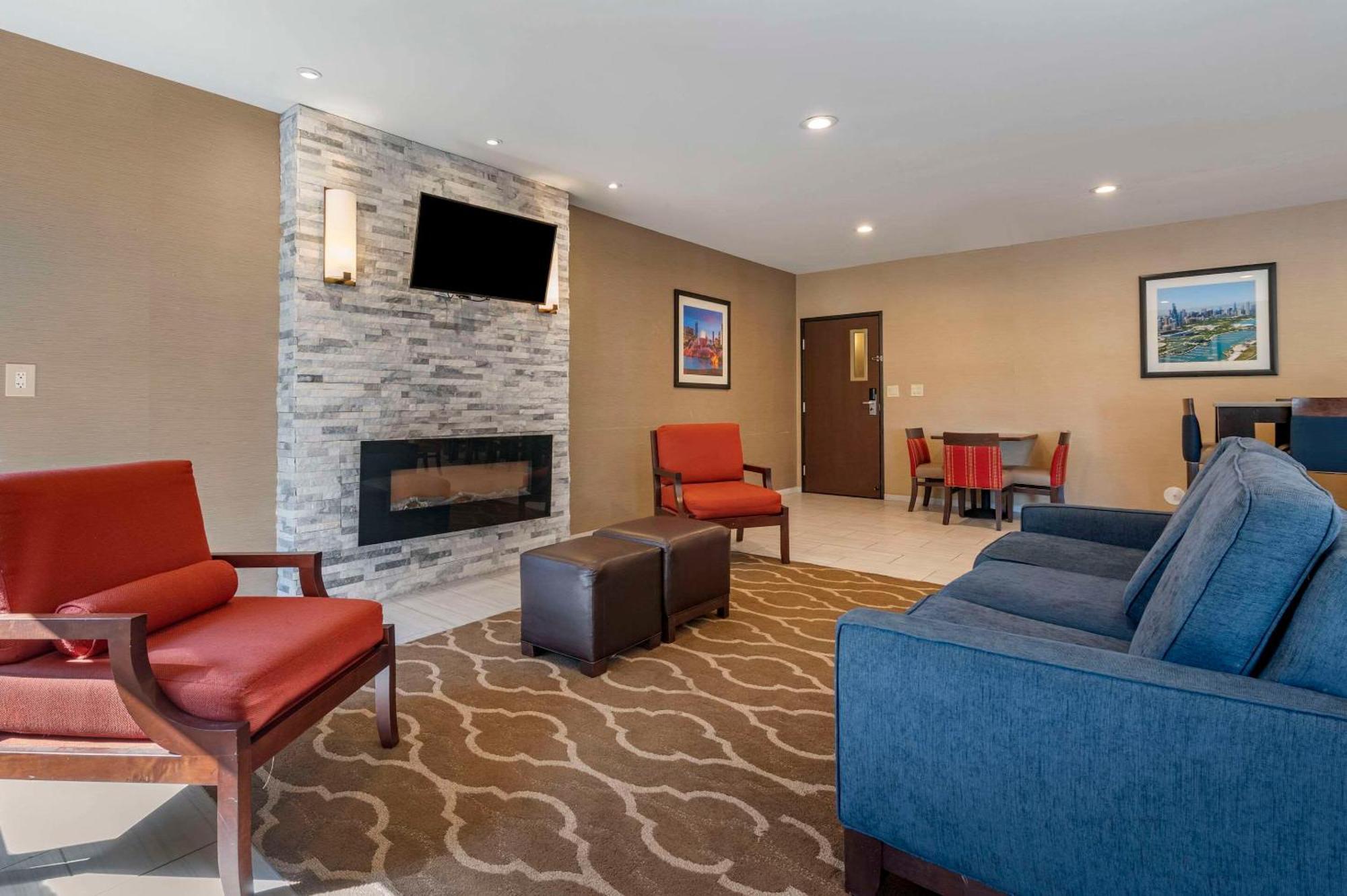 Comfort Inn Romeoville - Bolingbrook Exterior photo