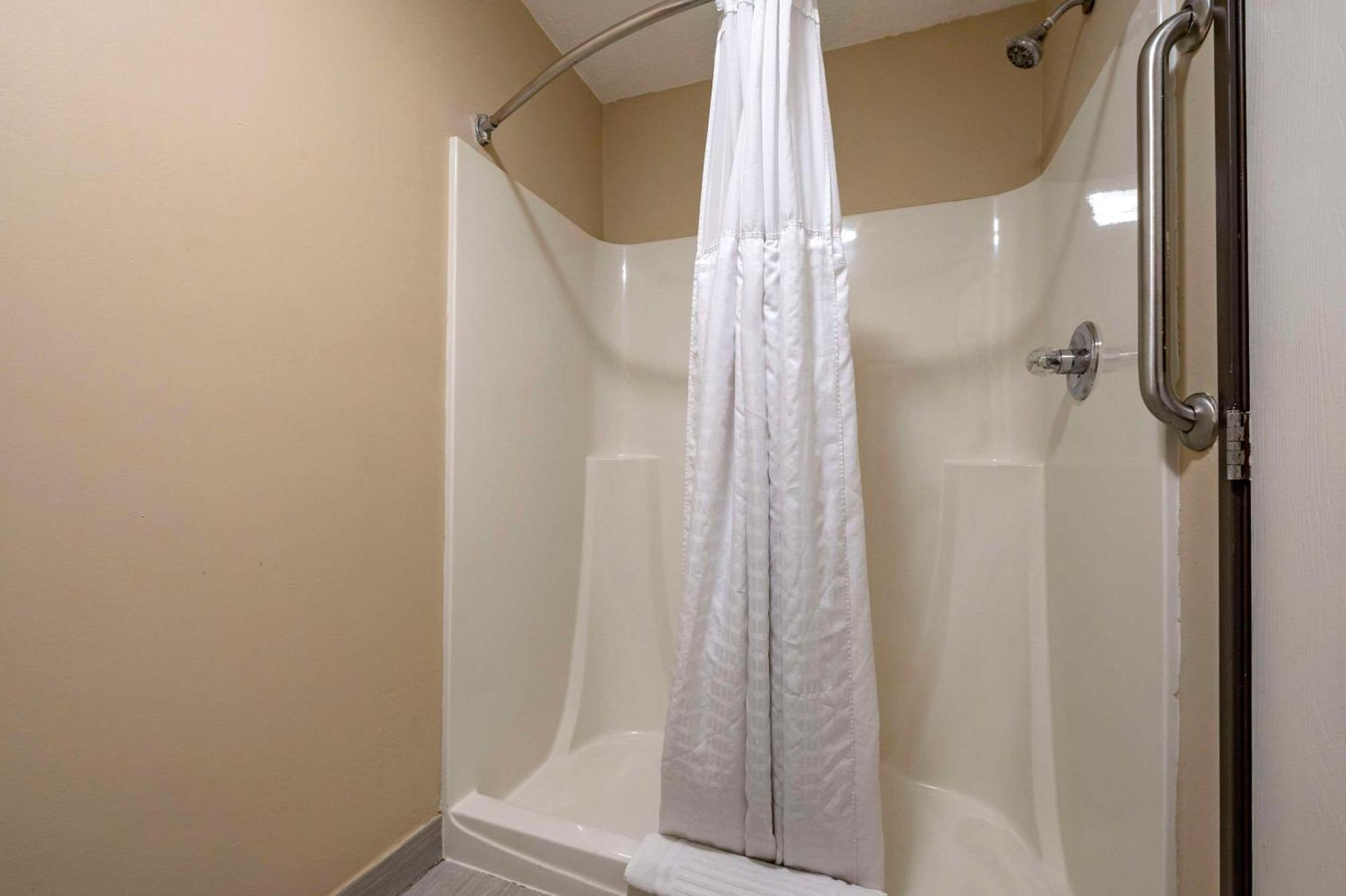 Comfort Inn Romeoville - Bolingbrook Exterior photo
