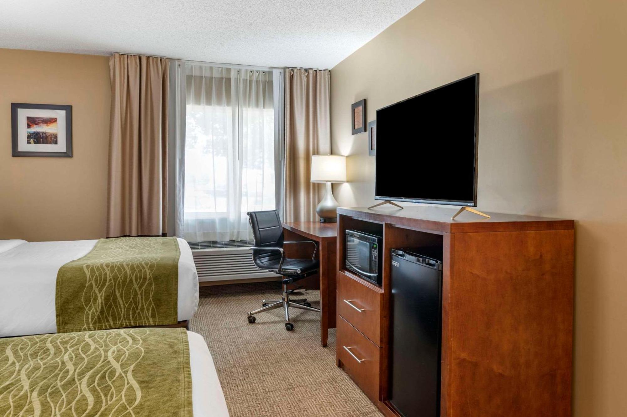 Comfort Inn Romeoville - Bolingbrook Exterior photo